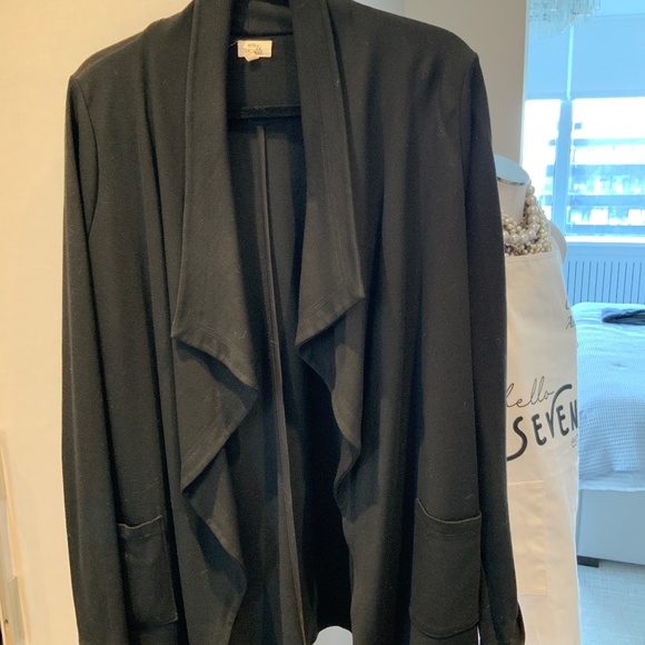 Long jacket - Picture 1 of 3